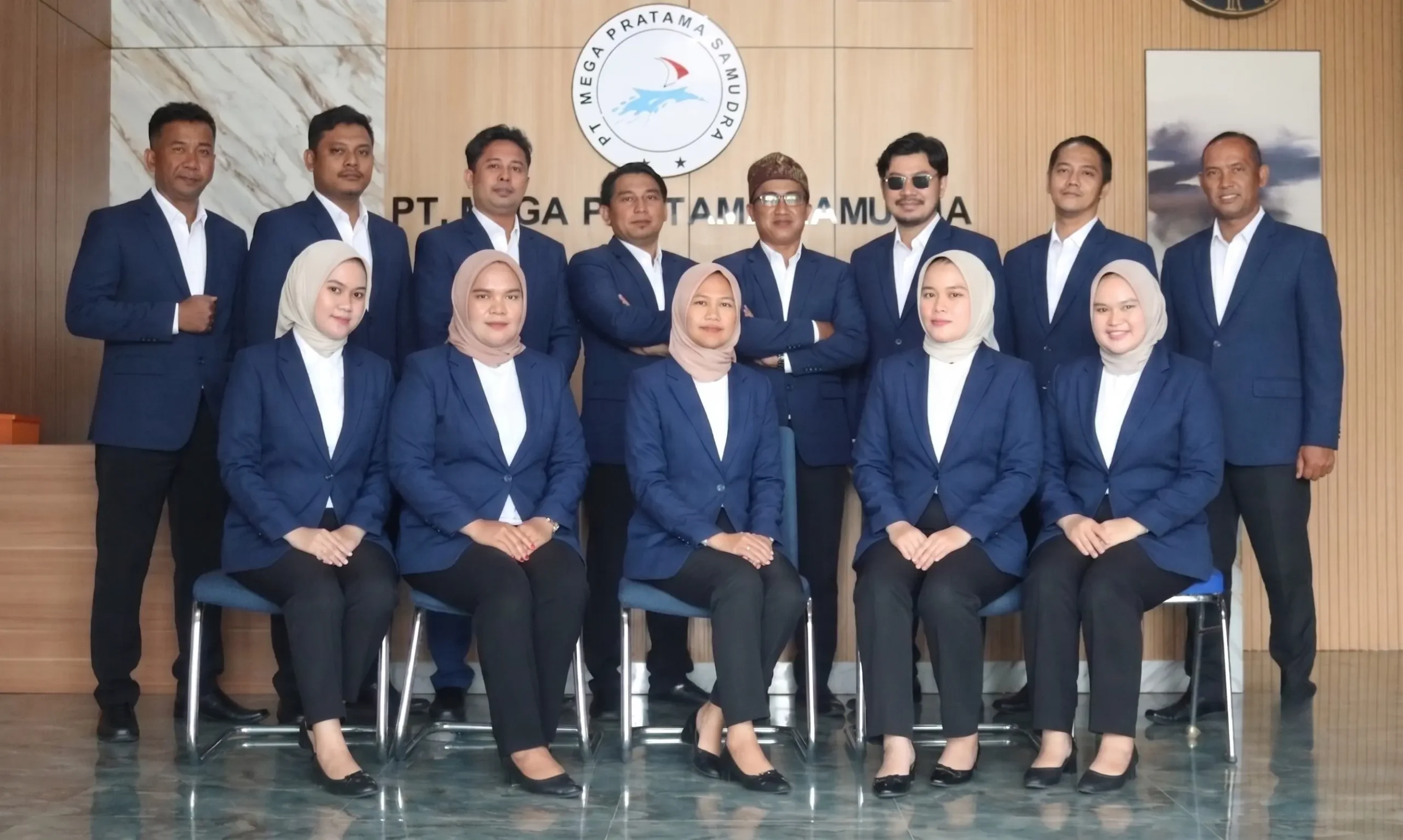Tim PT Mega Pratama Samudra